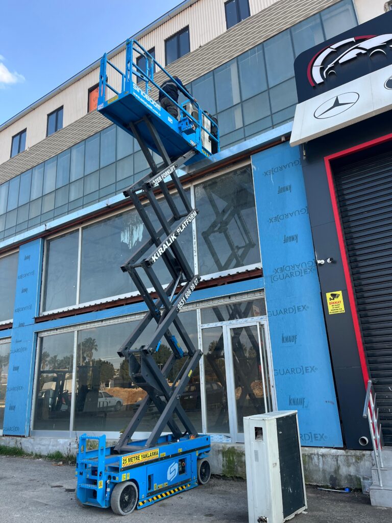 Antalya Lift ile Manlift Kiralama