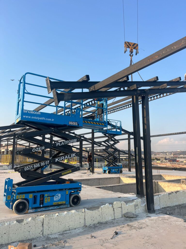 Antalya Lift Manlift Makaslı Platform Kiralama