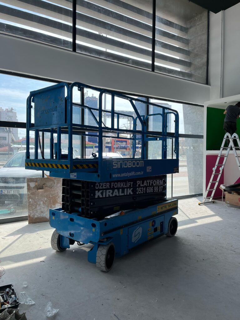 ANTALYA LİFT  Manlift, Platform ve Forklift 