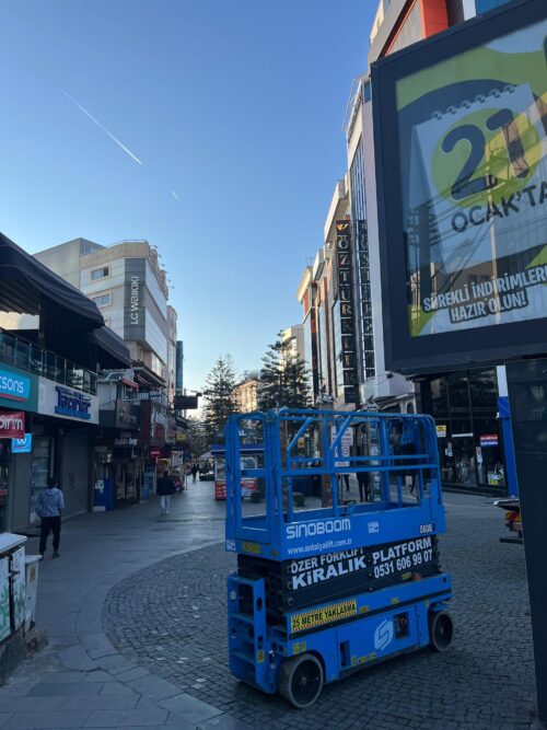 ANTALYA LİFT  Manlift, Platform ve Forklift 