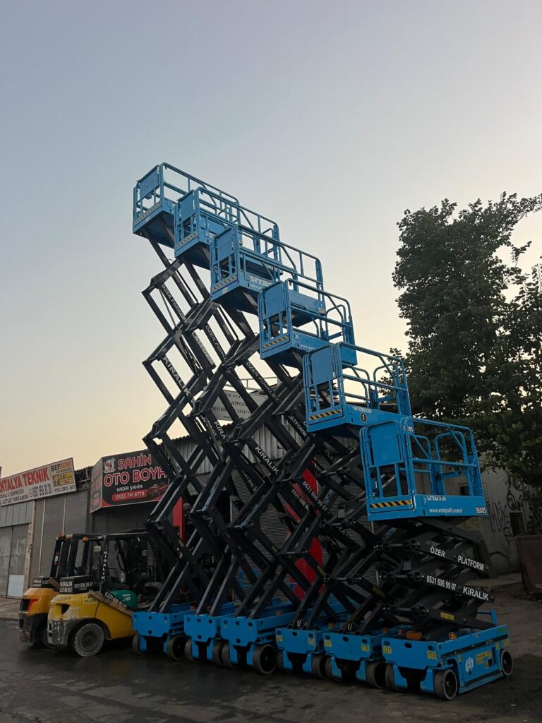 ANTALYA LİFT  Manlift, Platform ve Forklift